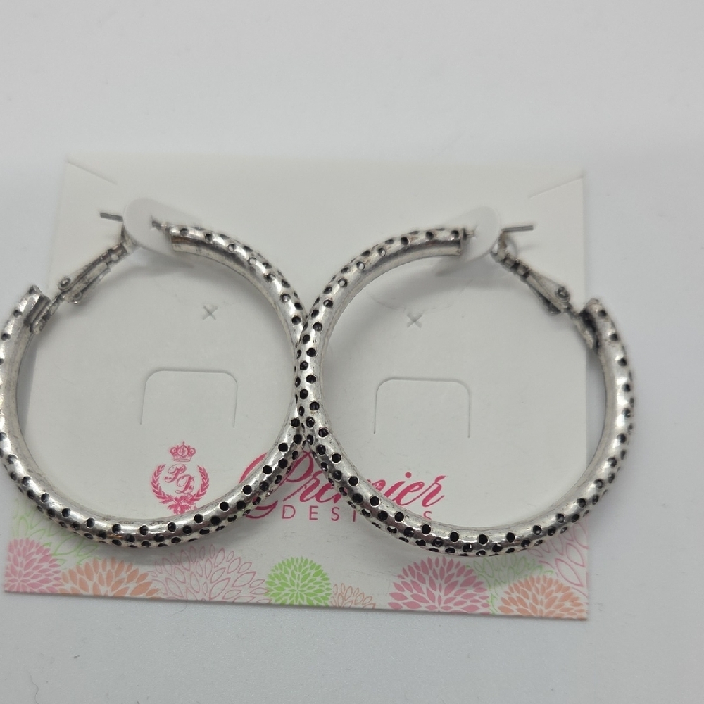Premier Designs Textured Silver Hoop Earrings - Picture 3 of 3
